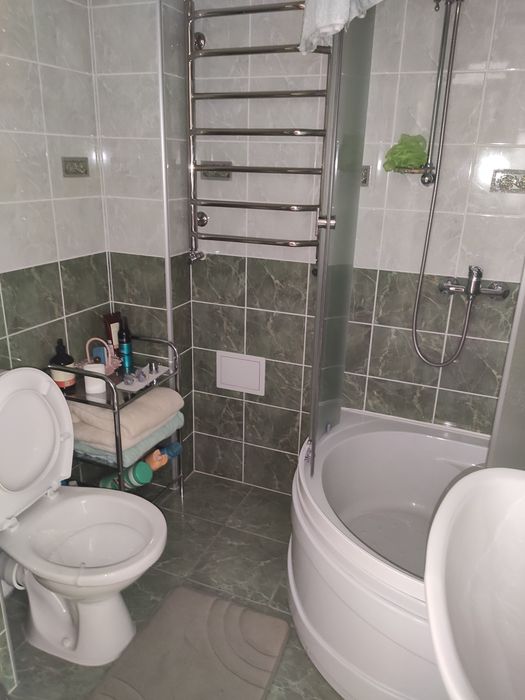 Продам будинок + ділянка вул.Гайворонського