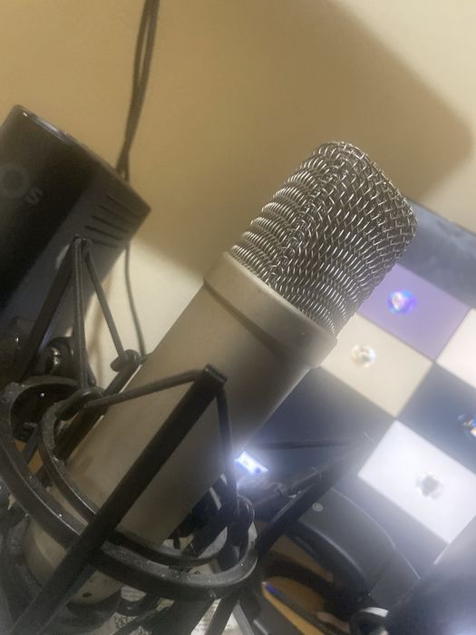 Kit home studio rode nt1A , interface esi, fones audio technica