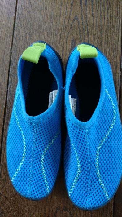 Buty do wody niebieskie