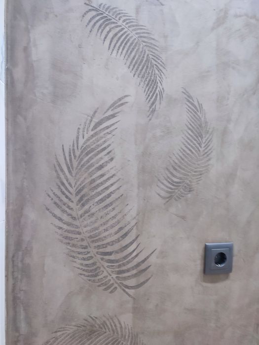 Aplicador de papel de parede e micro cimento