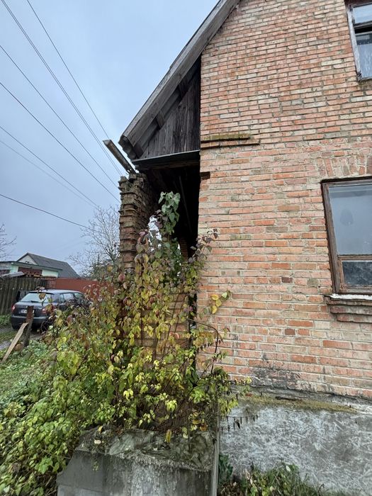 р Будинок з ділянкою 20 соток, можливість озера, укріплений фундамент