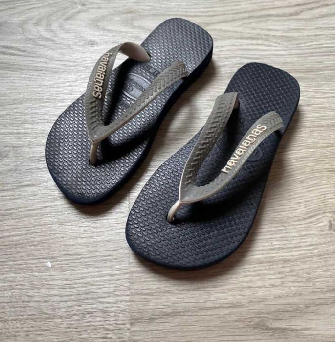 Chinelos Havaianas de criança
