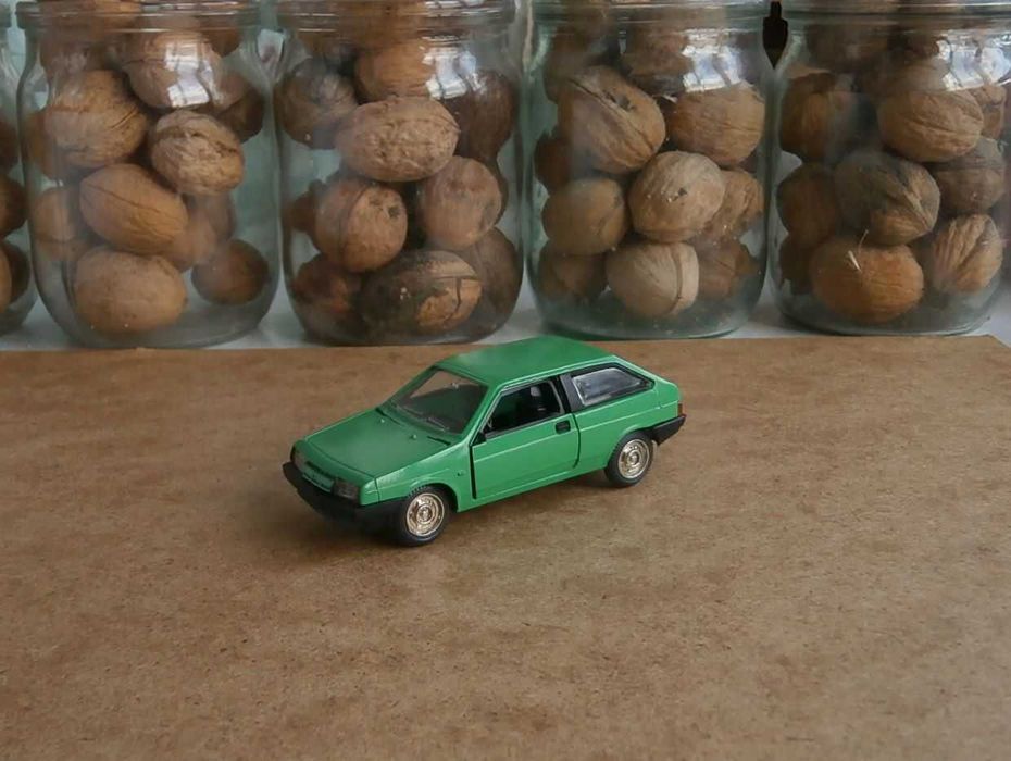 ВАЗ 2108 РАФ 2203 ГАИ Руссо Балт Т-34 ГАЗ 2402 Такси модель СССР 1:43