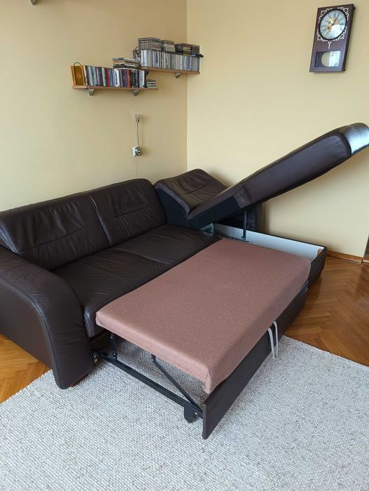 Kanapa narożna, skórzana, z funkcją spania