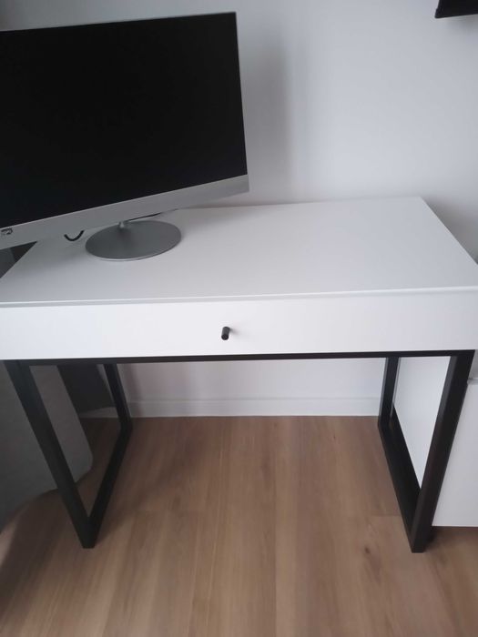 Sprzedam NOWE biurko