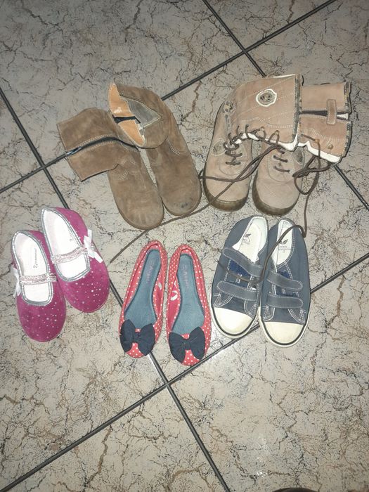 Various Shoes Size 29