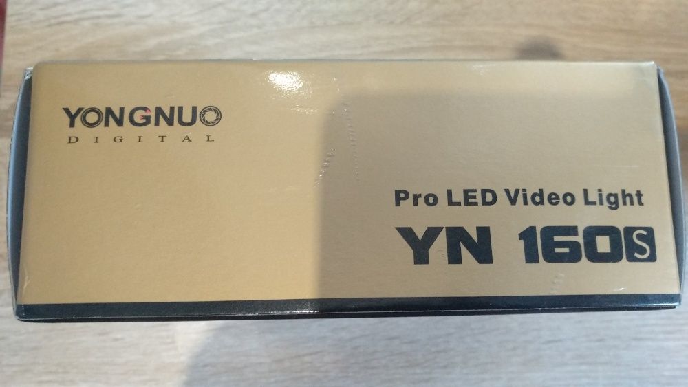 OPORTUNIDADE - Led Profissional YONGNUO YN-160s (última unidade)