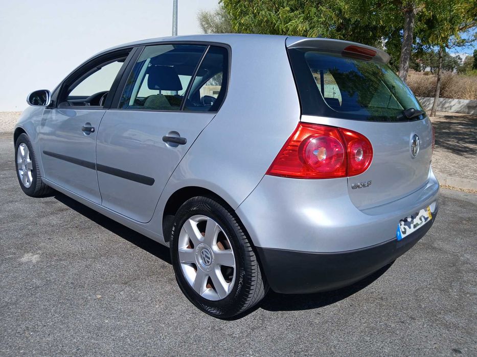 VW Golf  1.9TDI (Nacional)