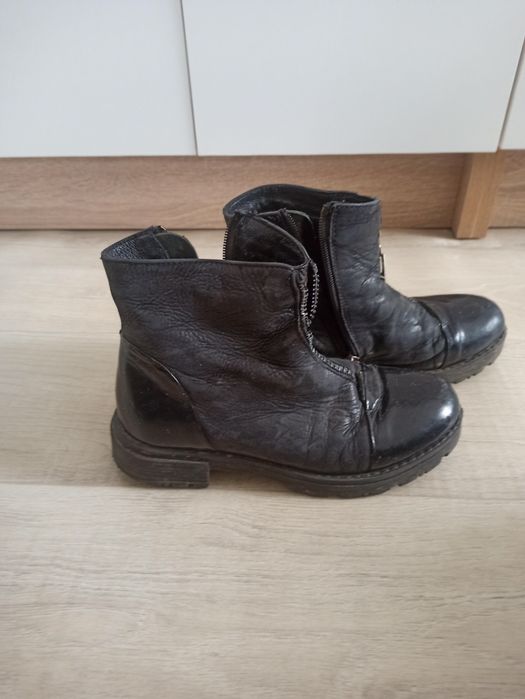 Віддам безкоштовно 33 розмір