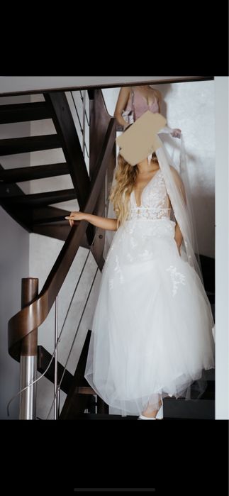 Suknia ślubna Lillian West