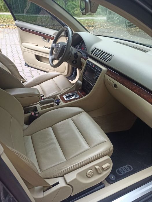 Ауді b7 2007 рік