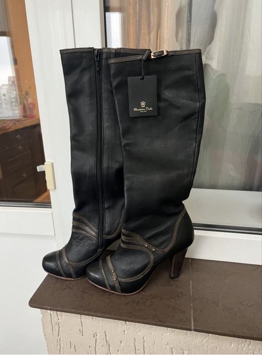 massimo dutti оригінал чорні шкіряні чоботи на грубому каблуку