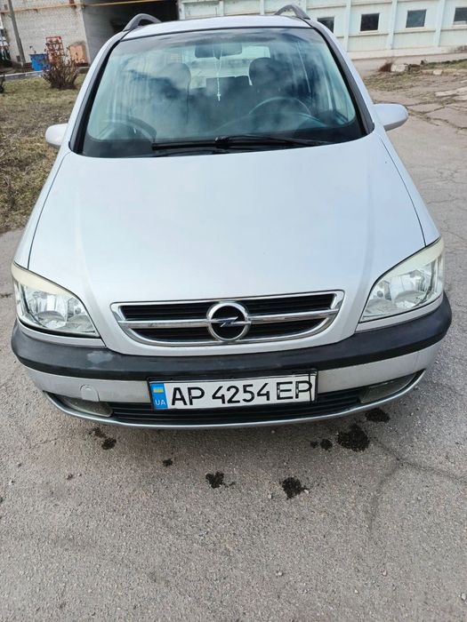 Opel Zafira A 2003 рік