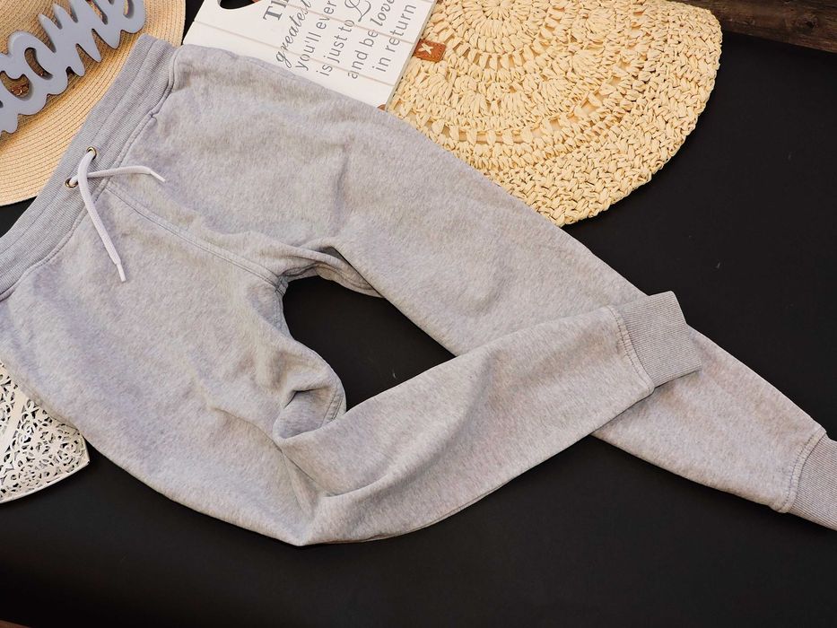 H&M - szare dresy joggersy r 146