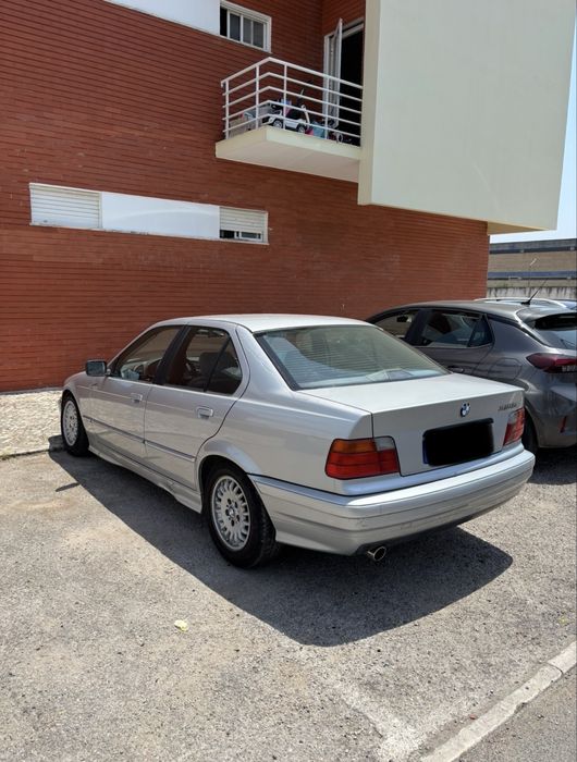 Bmw e36 318is  (desistência de projecto de drift)