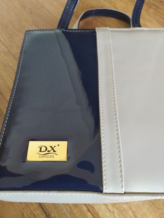 Mała torebeczka wizytowa