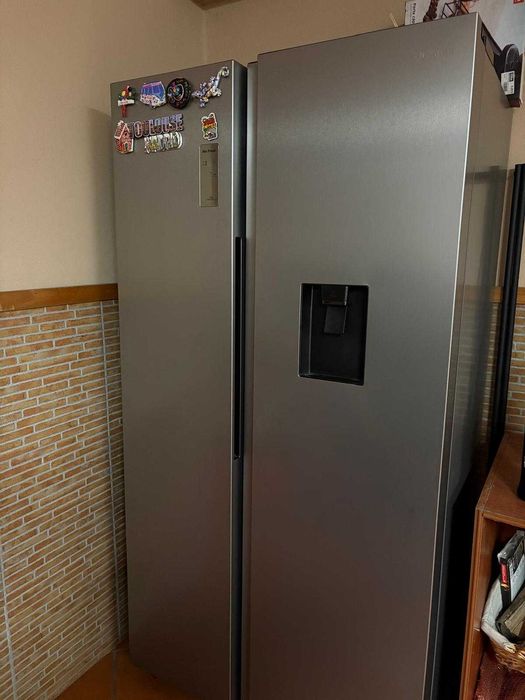 Frigorífico Americano Hisense