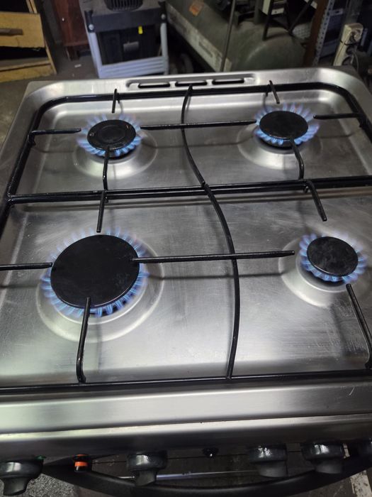 Fogão inox em bom estado