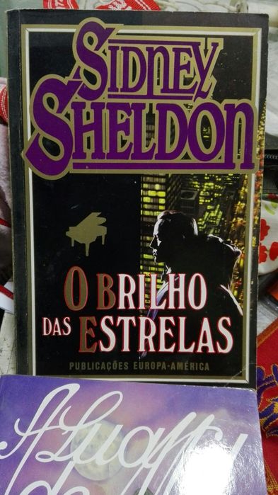 Livros - Isabel Allende, Toni Morrison,  Sidney Sheldon, Cynthia Ozick
