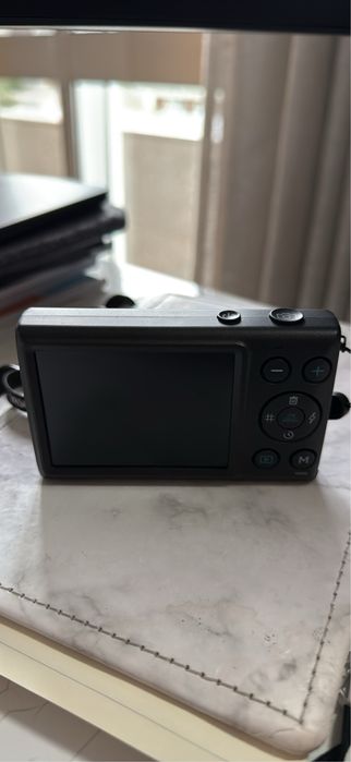 Camara fotografica compacta YASHICA DigiMate - preta + cartao 128 gb