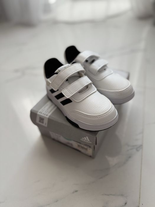 Дитячі Кросівки adidas