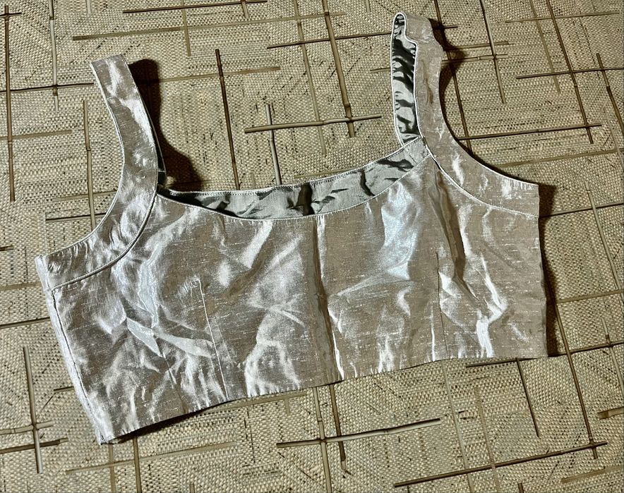 Яскравий блискучий топ L-XL