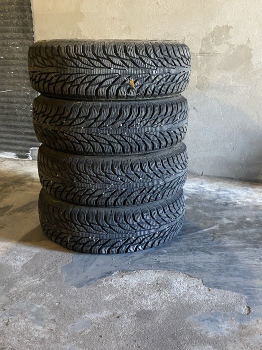 Зимняя резина Starmaxx Ice Gripper W860 175/70 R13 (комплект 4 шт)