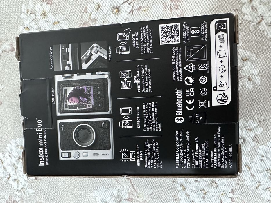 Câmera / máquina   fotografica  Instax mini evo