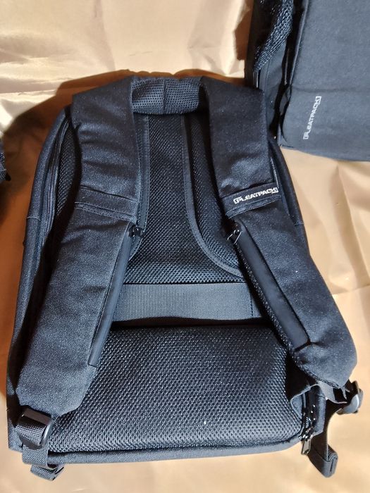 Рюкзак  шкільний, студентський  Pleatpack - Urban Tech Backpack