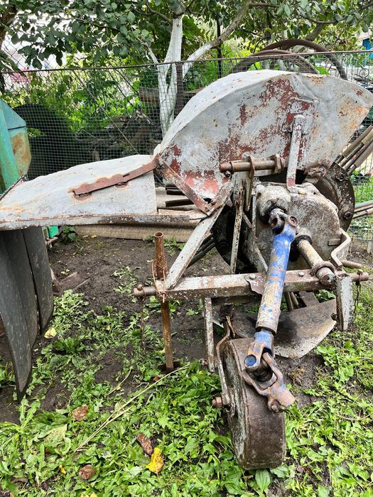 Продам роторну картоплекопалку