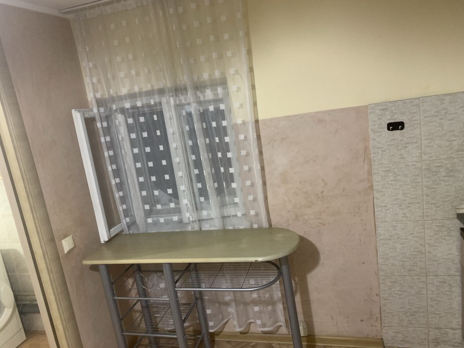 Від Власника Продається 1 Кімнатна Квартира , в центрі міста