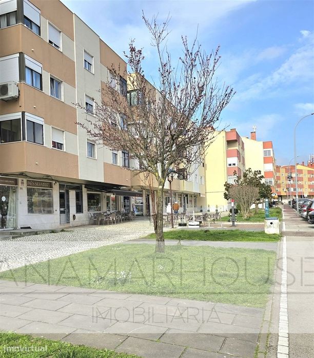 T3 Remodelado no Borel, Amadora,Ideal para Famílias, Jardins e campo d — Venteira, Lisboa