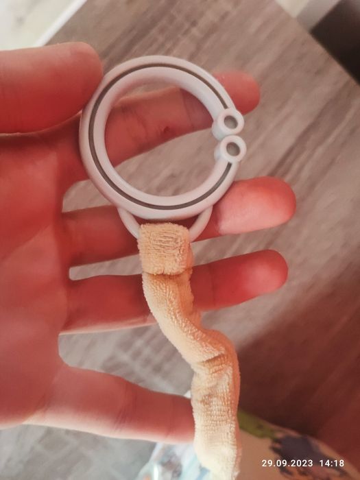 Kostka sensoryczna, Zawieszka Disney Kubuś Puchatek