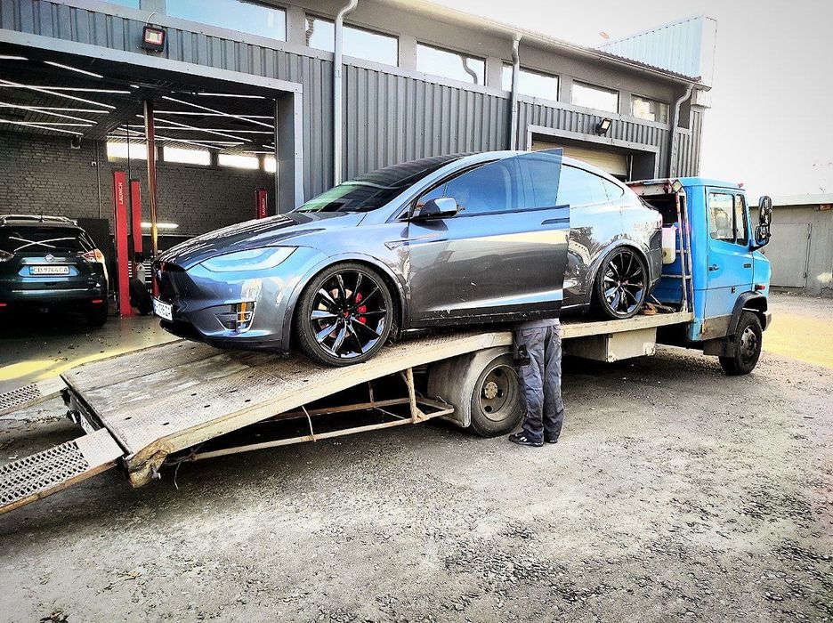 Услуга Евакуатор, євакуатор