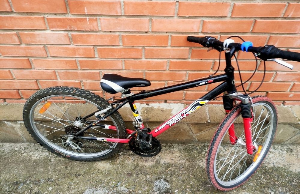 Продам велосипед подросковый в идеальном состоянии недорого