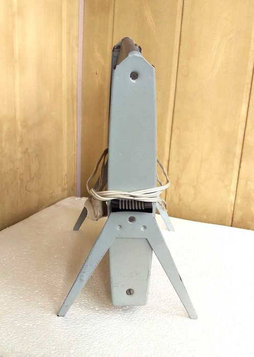 Электрический обогреватель - очень маленький