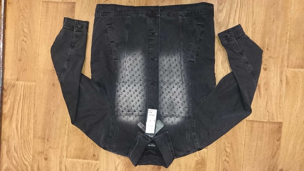 Нова куртка Джинсова з магазину NewYorker Утеплена  Якість100% Знижка