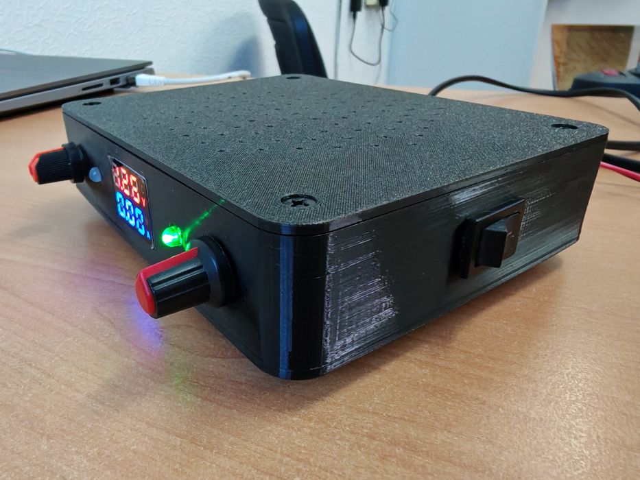 Блок питания - лабораторный