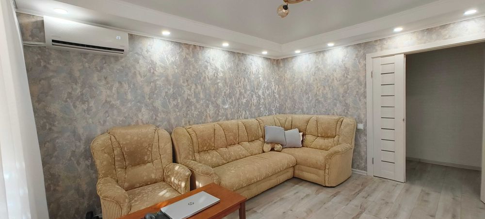 Продам з ремонтом 3к.кв. з газом!