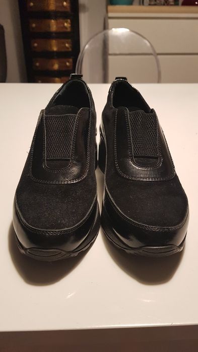Buty wsuwane damskie czarne Venezia.
