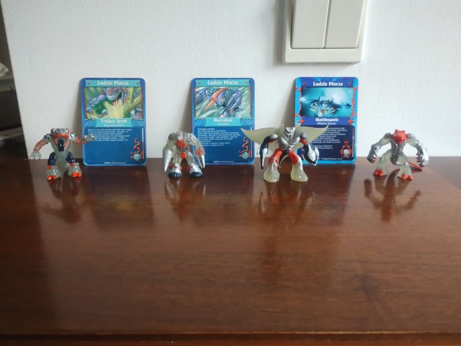 Gormity z kartami:  Ludzie Morza