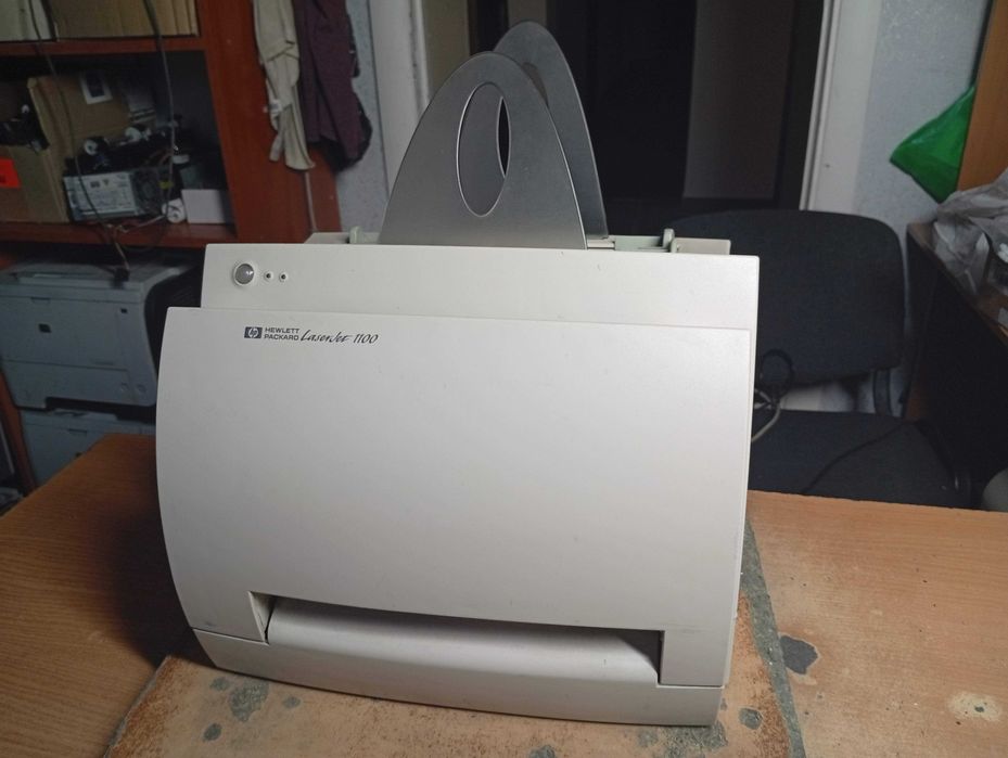 Лазерний принтер HP LaserJet 1100, заправлений 100%
