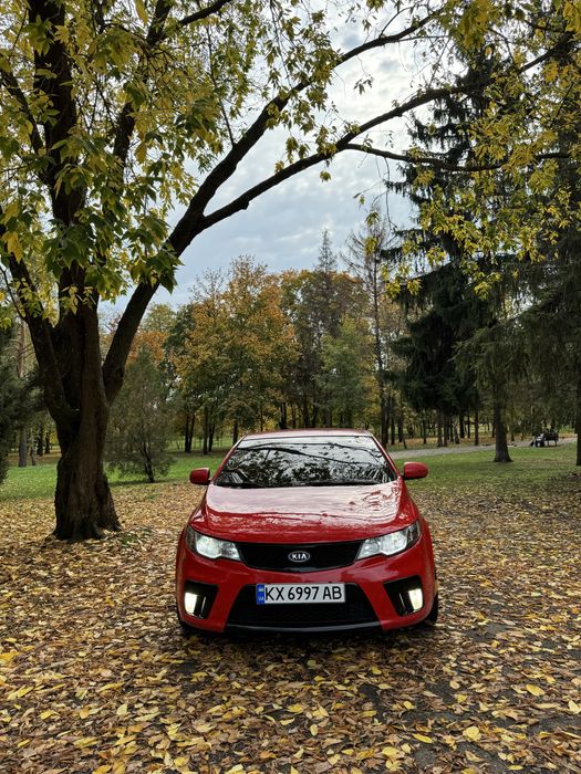 Продам kia cerato 2011