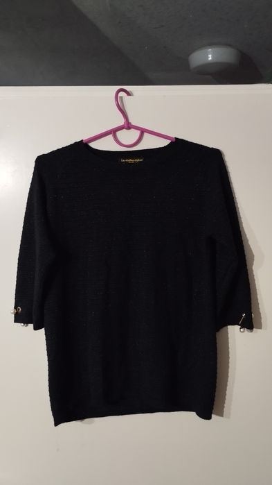 Парижский шик: Сияющий джемпер с жемчугами от Les Étoiles Claires