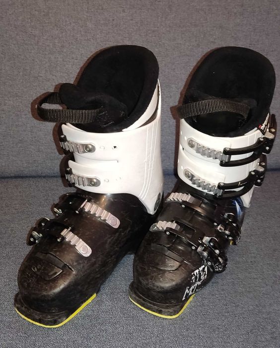 Buty narciarskie Thinsulate 23,0-23,5 cm