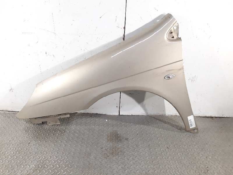 GUARDA-LAMAS FRENTE ESQUERDO CITROEN C5 II 2.0 HDI (RCRHRH) 136CV 1997CC