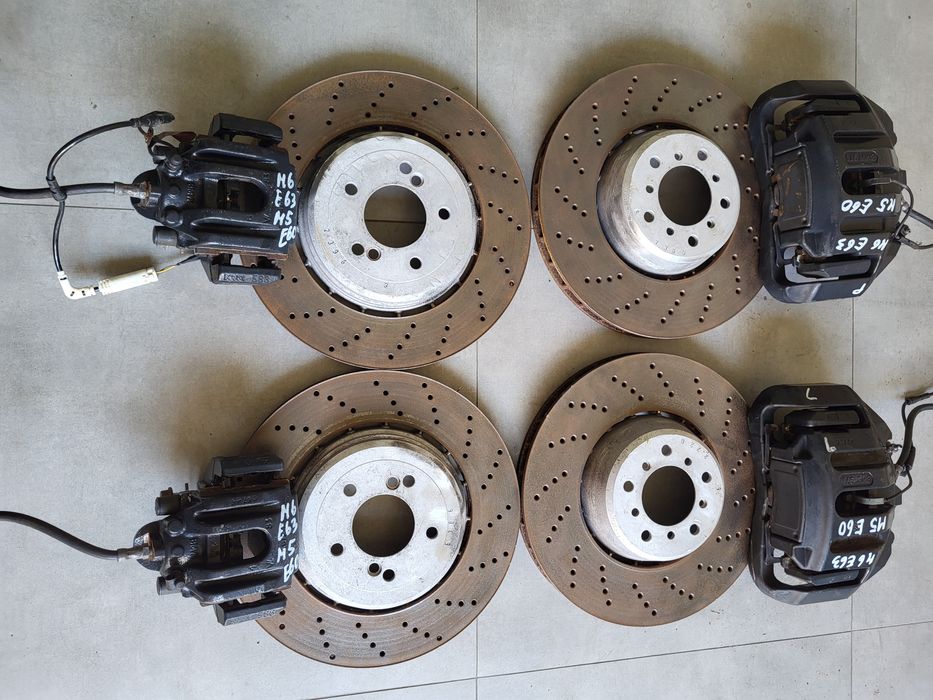 Zaciski Tarcze Hamulcowe bmw m5 e60 m6 e63 e64 v10 507km Przód Tył