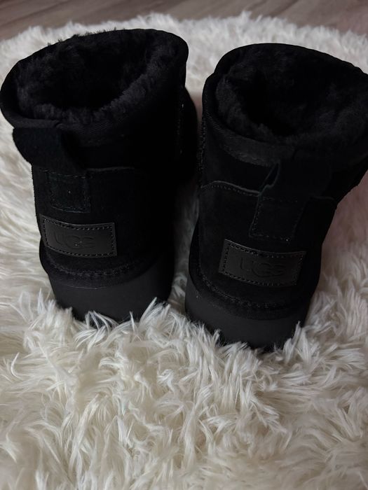 Жіночі Ugg  чорні ,коричневі,угги ,уггі,женские угги черные,коричневые