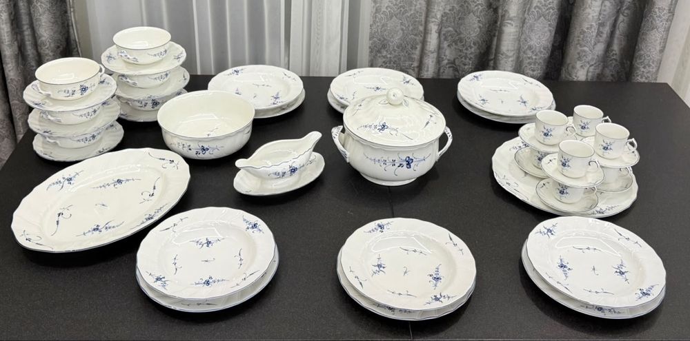 Фарфоровый столовый сервиз и кофейный сервиз фирмы Villeroy Boch серия Luxemburg производтсво Германия
