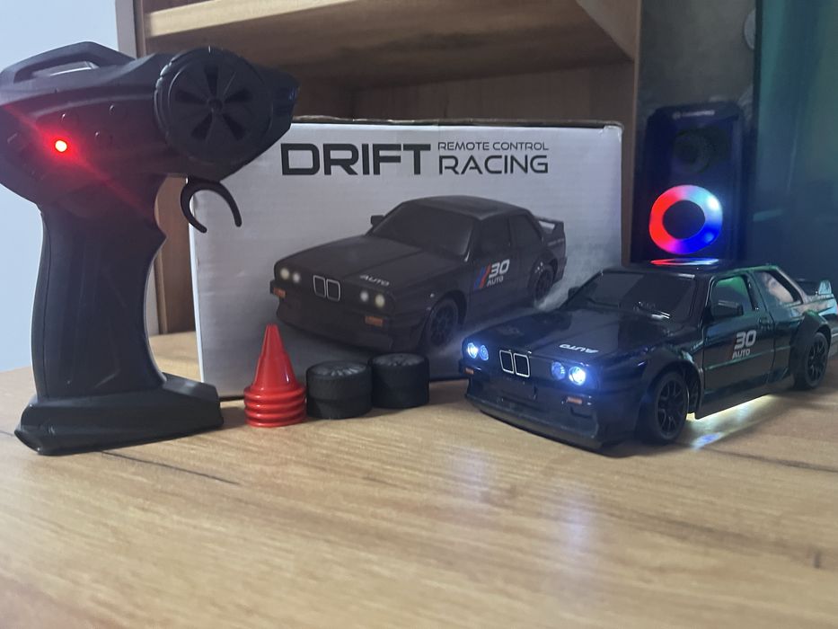 Продам дрифтову машинку